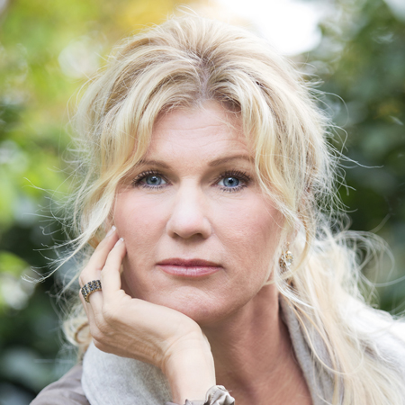 Marga Hoek